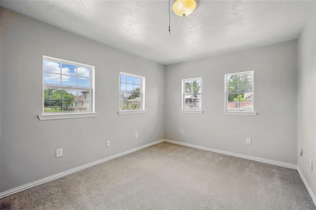 Photo of 1118 Hammock Street