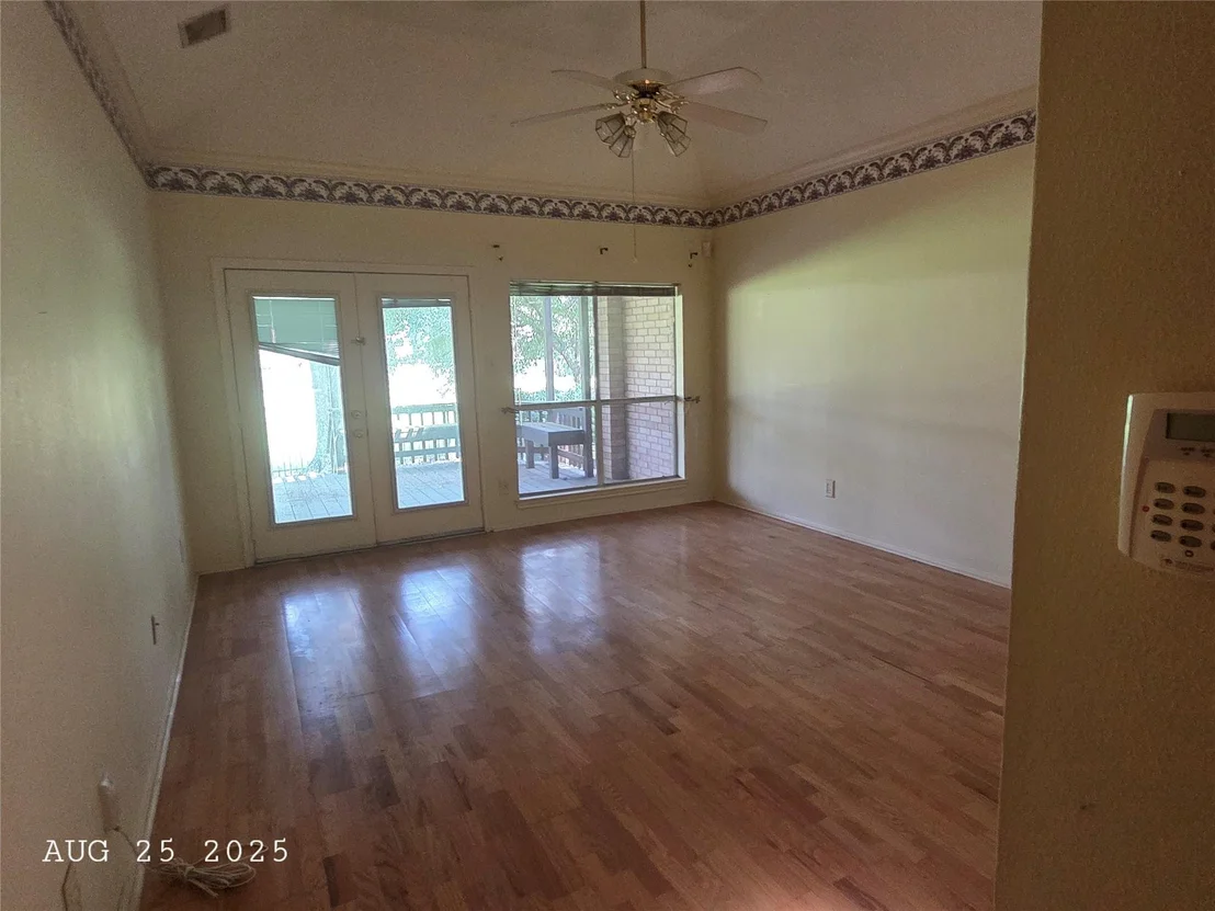 Photo of 34 N Copperknoll Circle