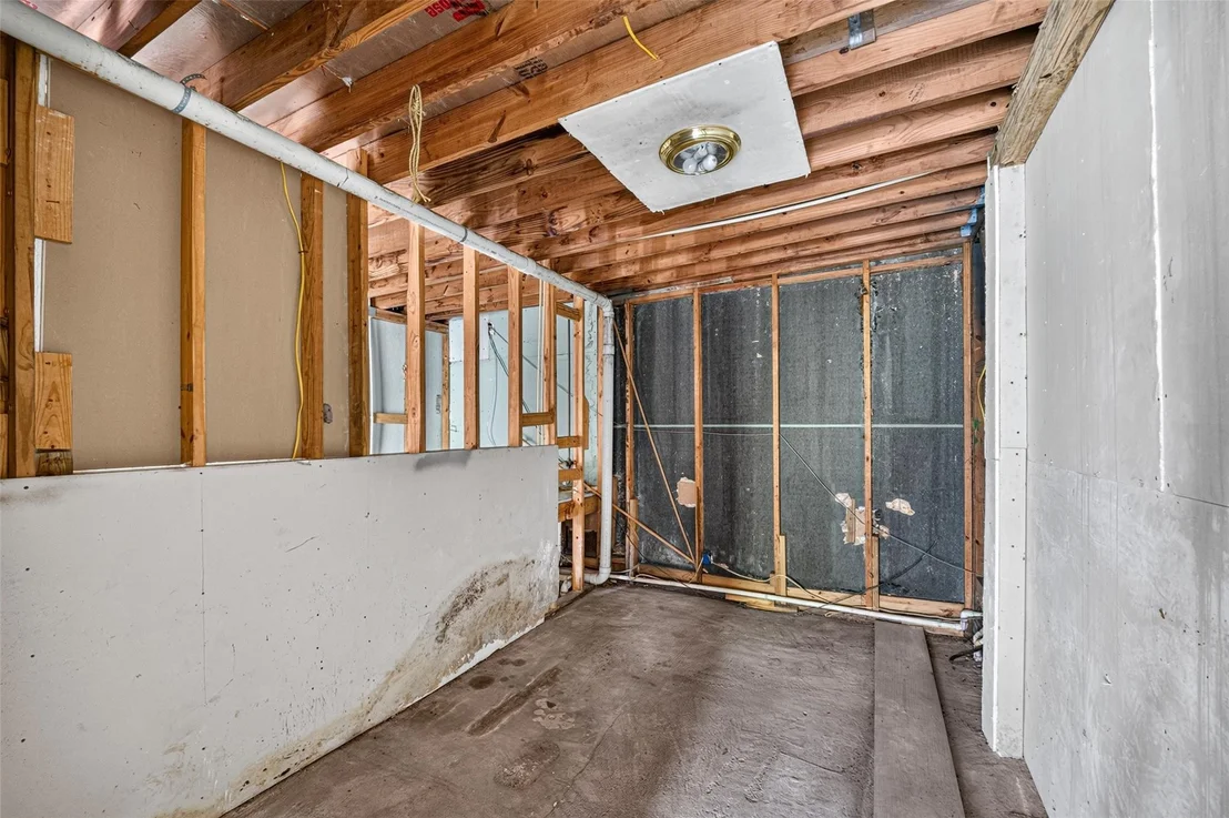 Photo of 7003 Sandswept Lane