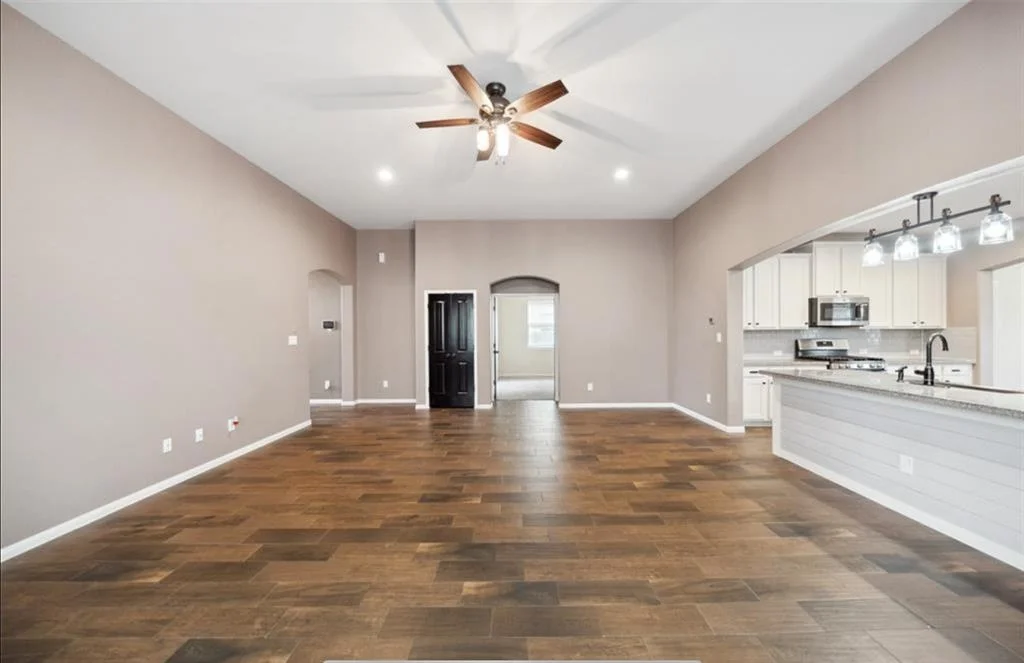 Photo of 5715 Oakhurst Trail