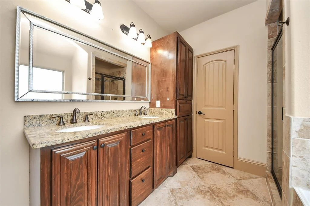 Photo of 6051 Woodview Drive