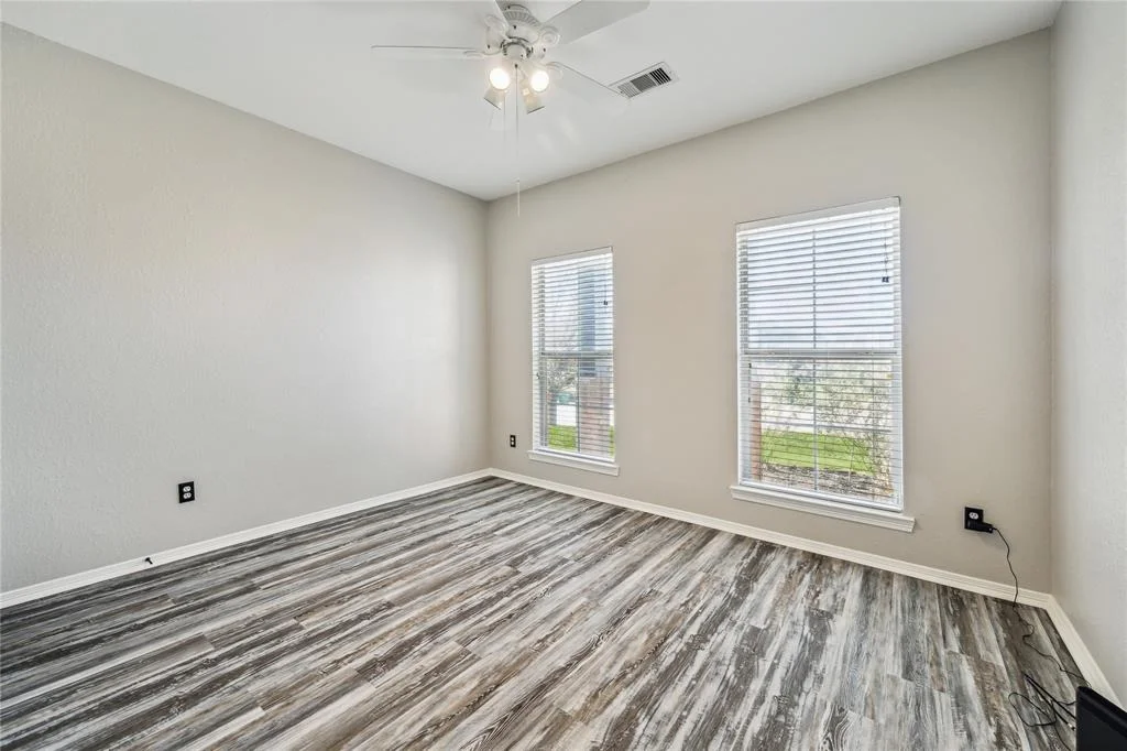Photo of 8 Briar Grove Court