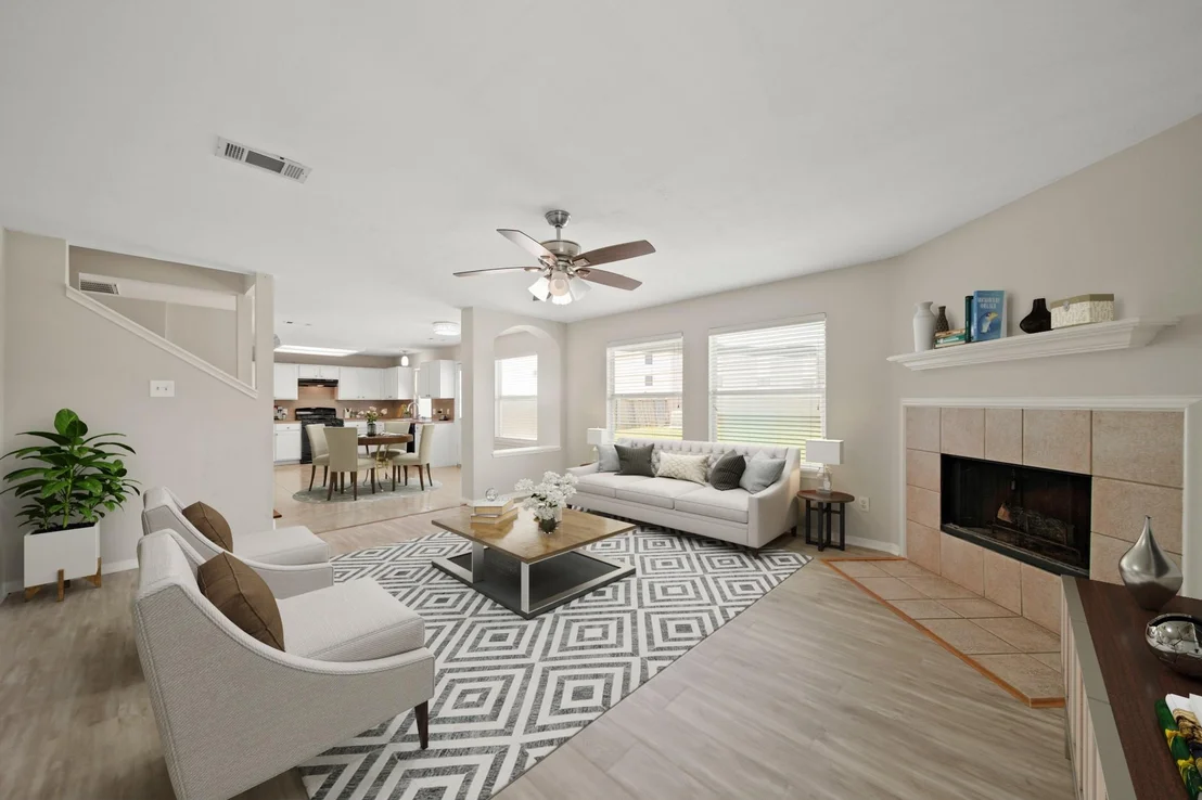 Photo of 8119 Solara Bend
