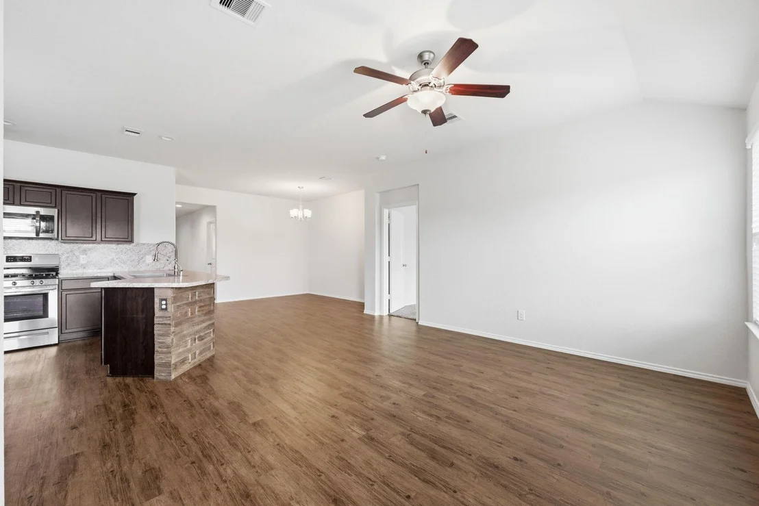 Photo of 14078 Lake Crescent Drive