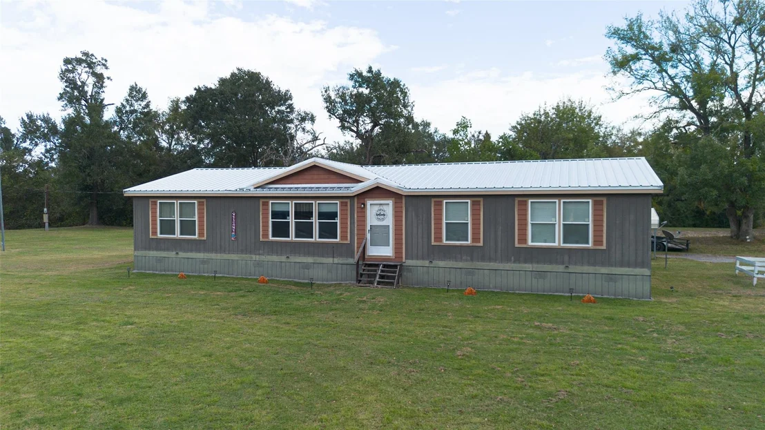 Photo of 10715 Bozeman Ferry Road