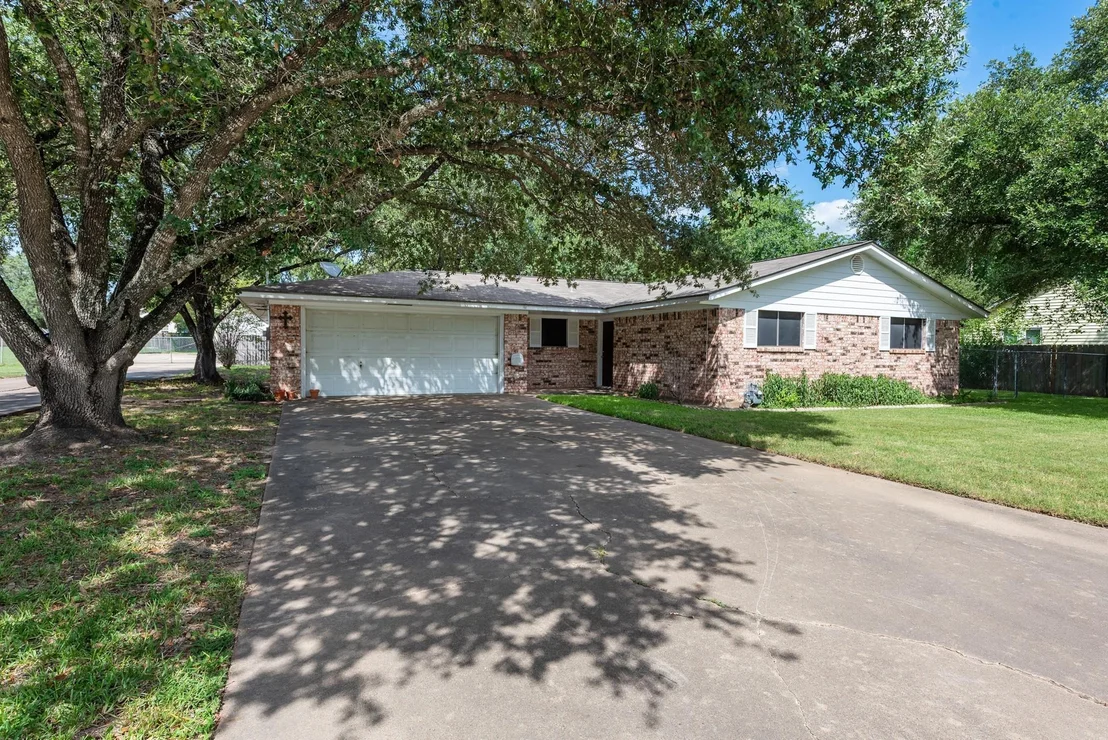 Photo of 1910 Palasota Drive