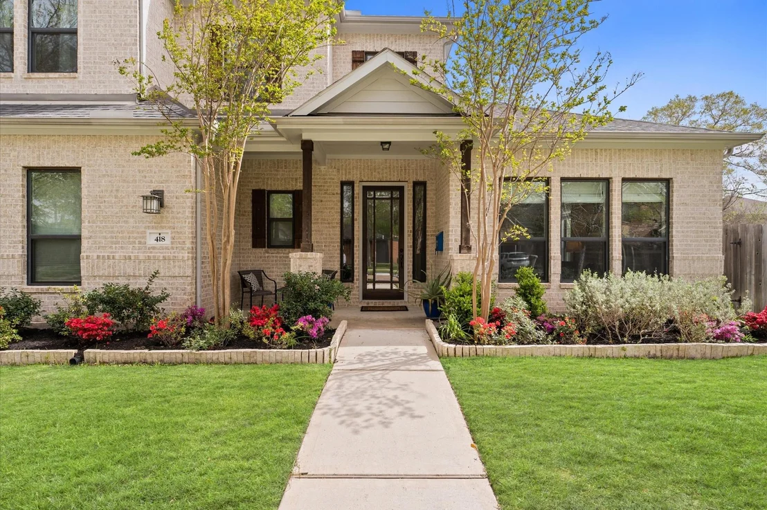 Photo of 418 Isolde Drive