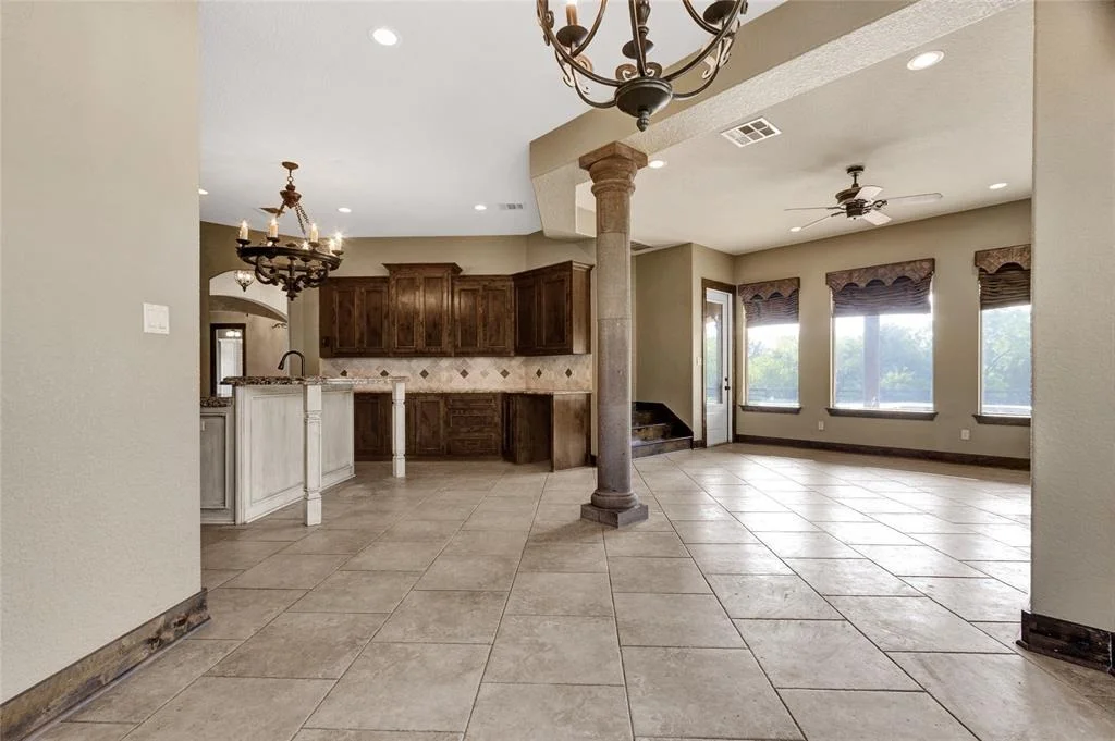 Photo of 5202 Cowan Road