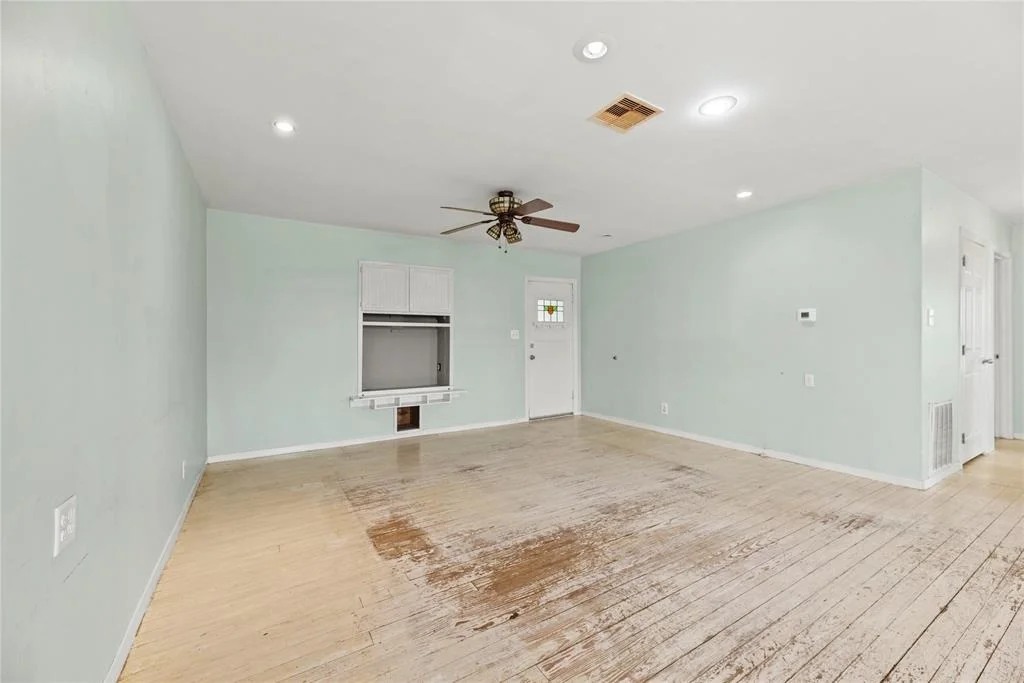 Photo of 450 Creek Drive