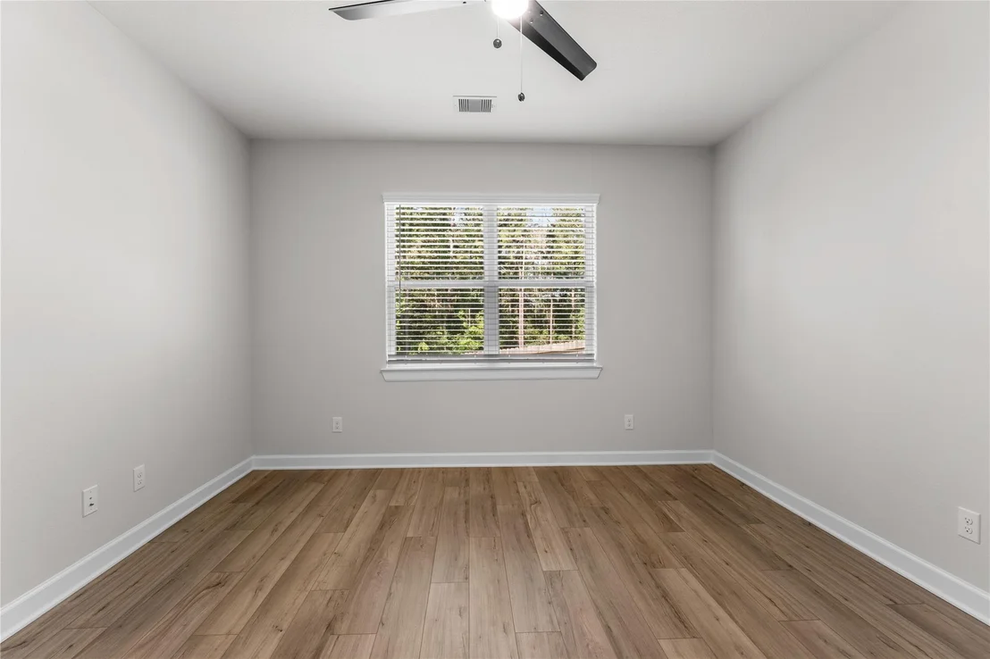 Photo of 6167 White Spruce Drive