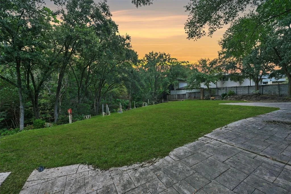 Photo of 418 Pinewold Drive