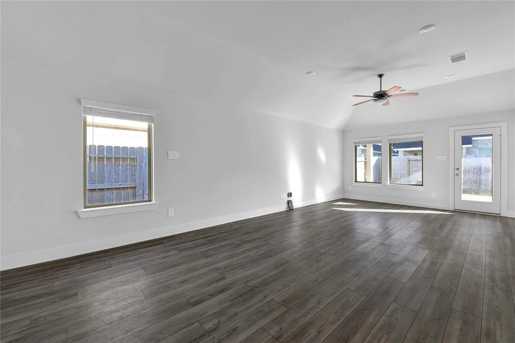 Photo of 10538 Preserve Way