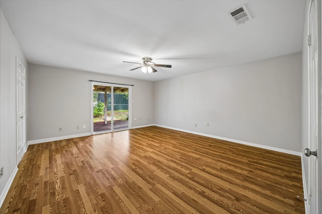 Photo of 17803 Loring Lane