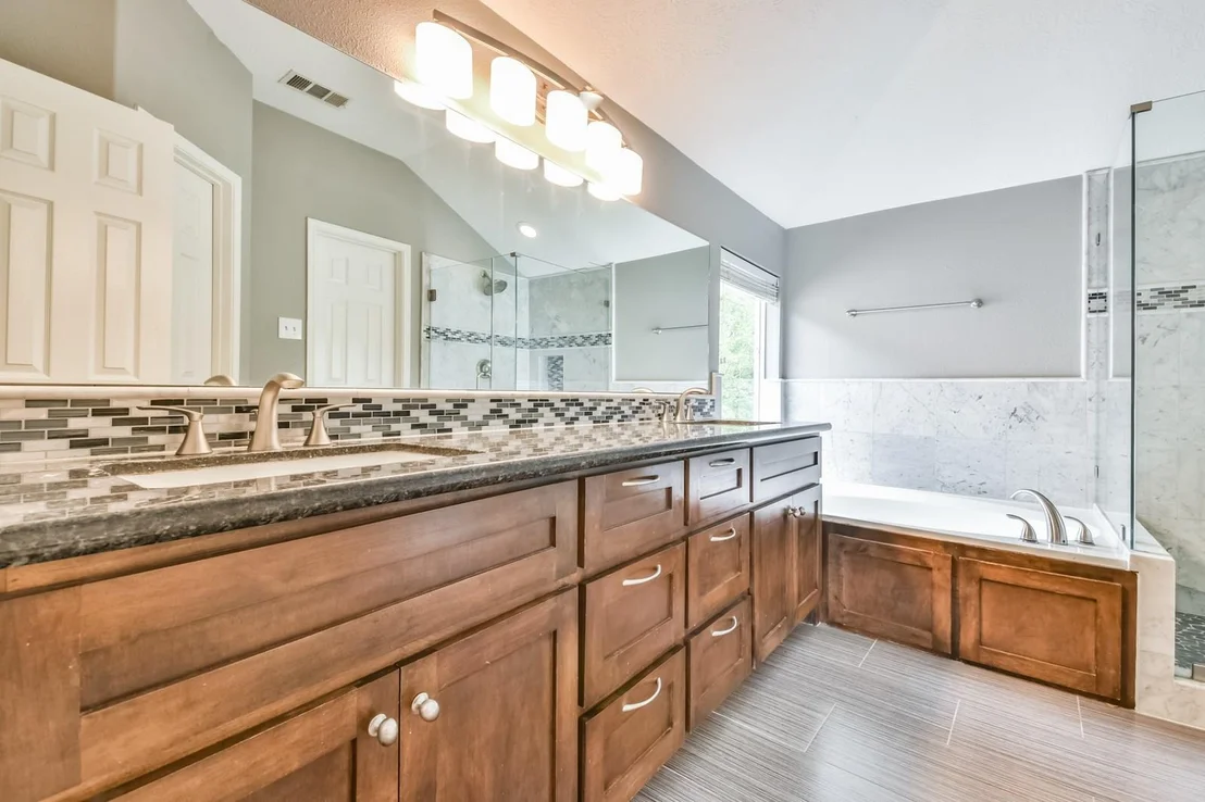 Photo of 6122 Spanish Oak Drive