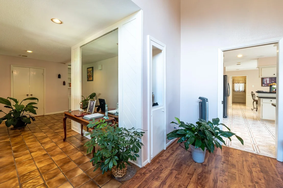 Photo of 7926 Quail Meadow Drive