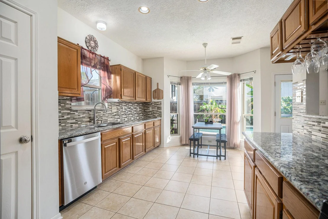 Photo of 1003 Glenview Drive