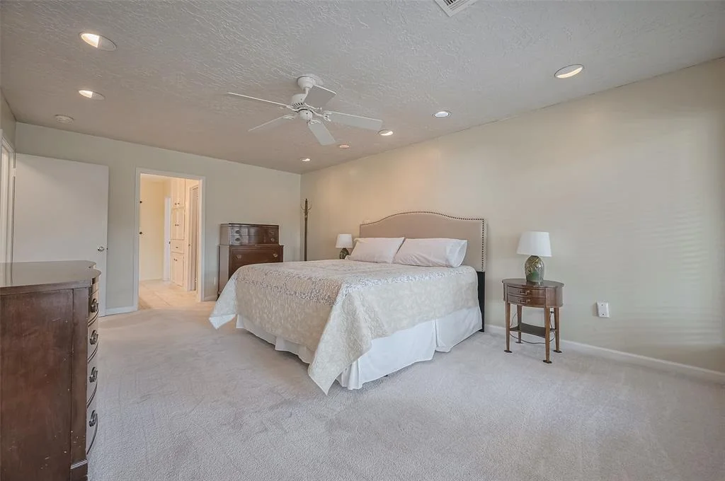 Photo of 16231 Southampton Drive