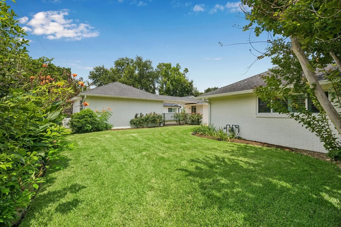 Photo of 2315 Elmgate Drive