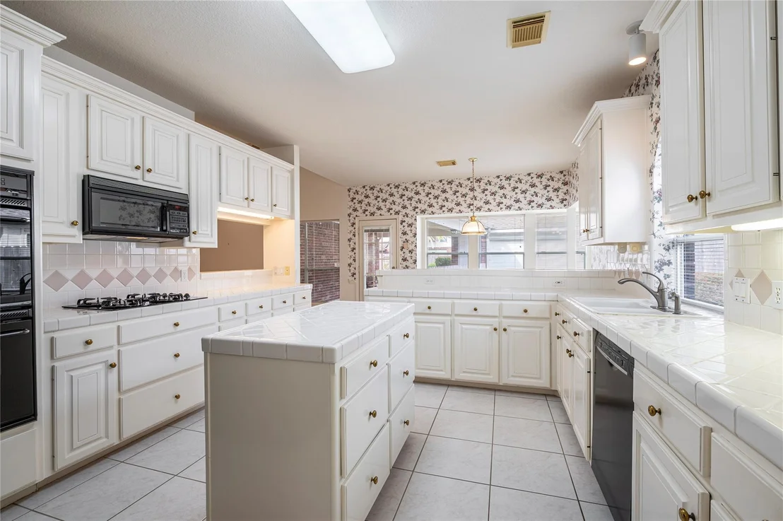 Photo of 1615 Evergreen Lane