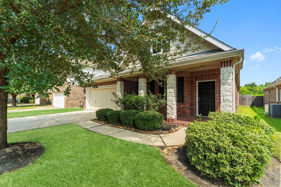 Photo of 21426 Mandarin Glen Circle