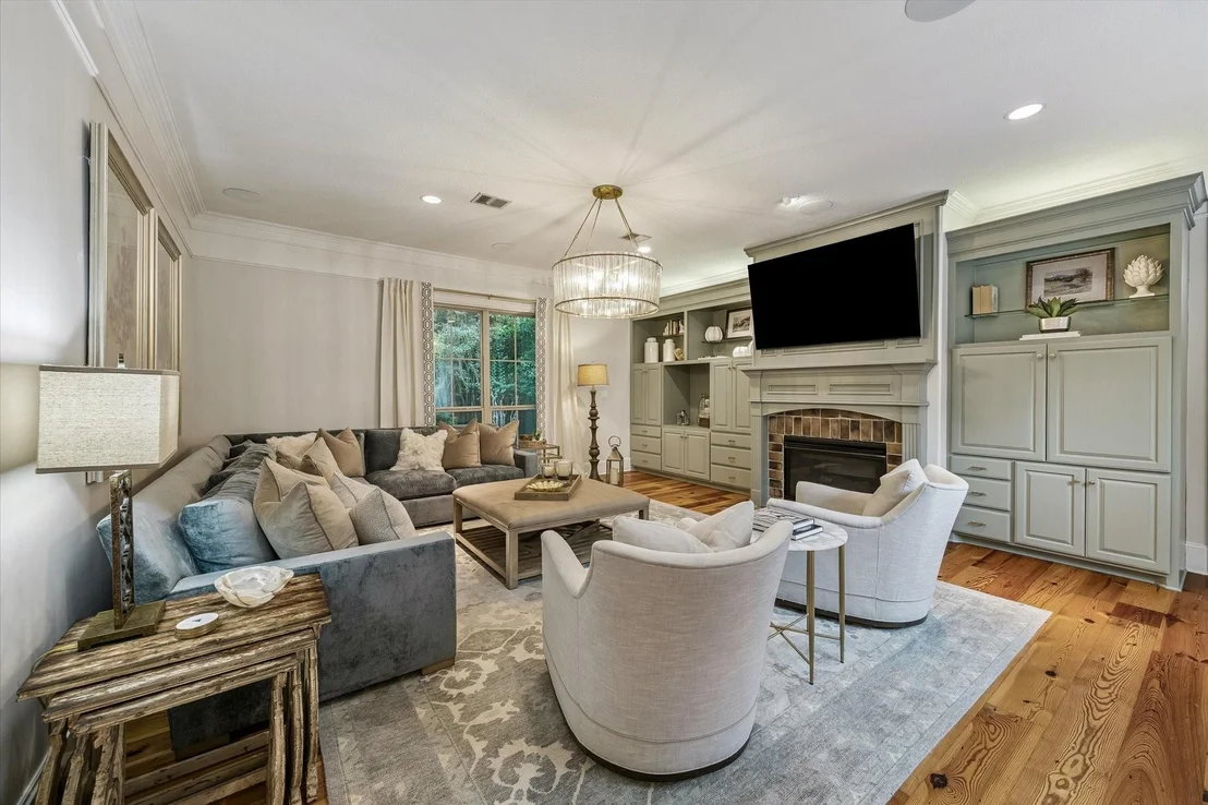 Photo of 10290 Paradise Valley Drive
