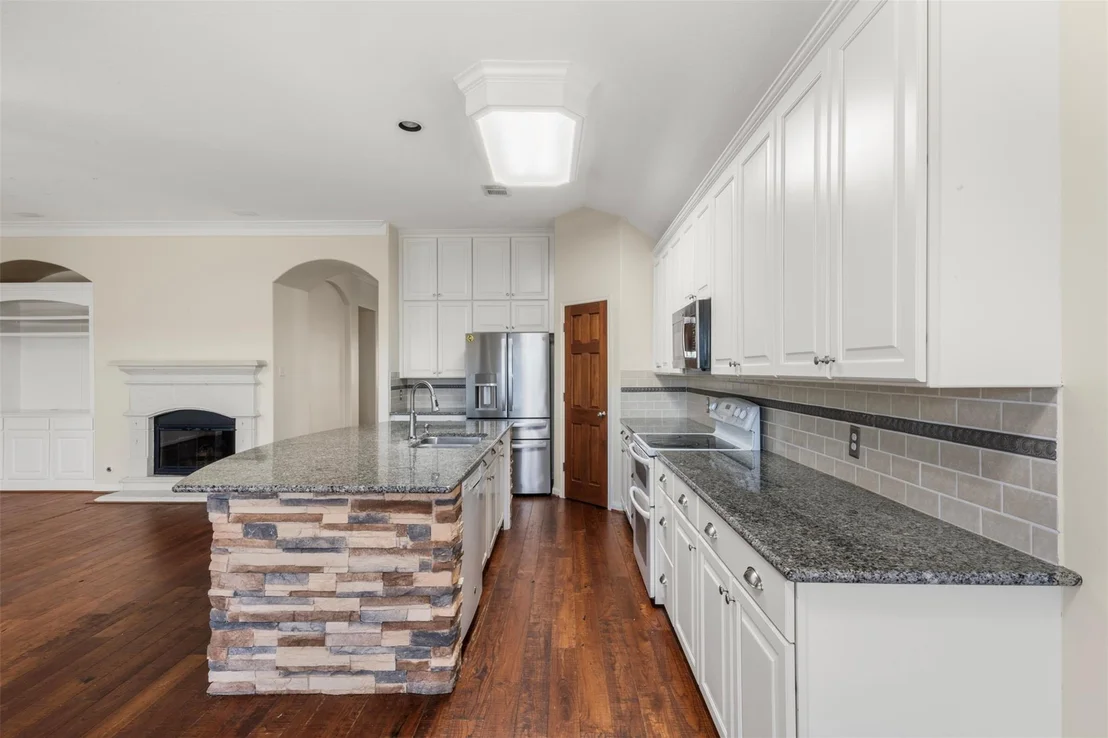 Photo of 9107 Fernwillow Drive