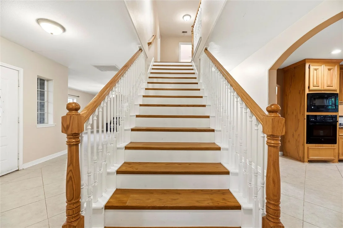 Photo of 523 Moore Bar Road