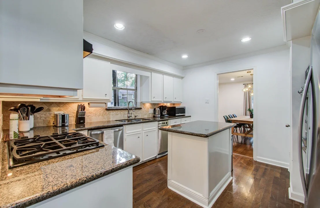 Photo of 5135 Westerham Place