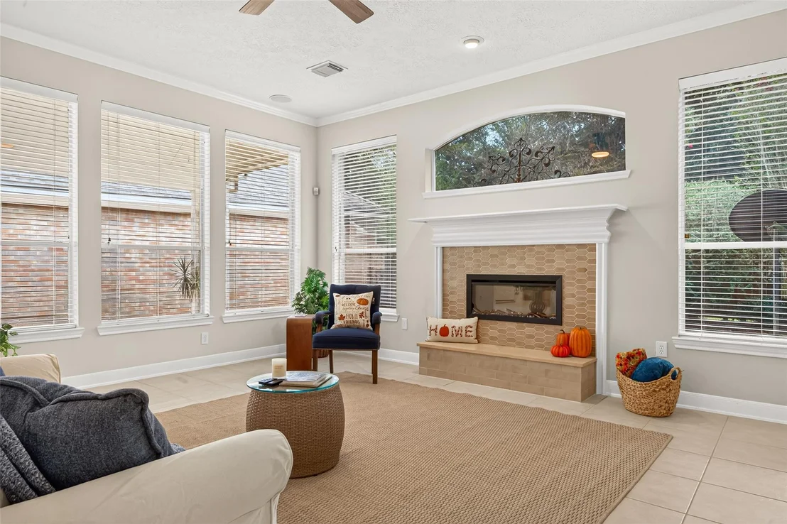 Photo of 10 Surrey Run Place