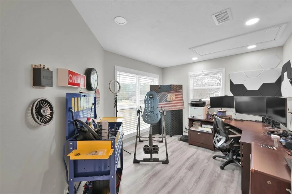 Photo of 39 Westwood Drive W