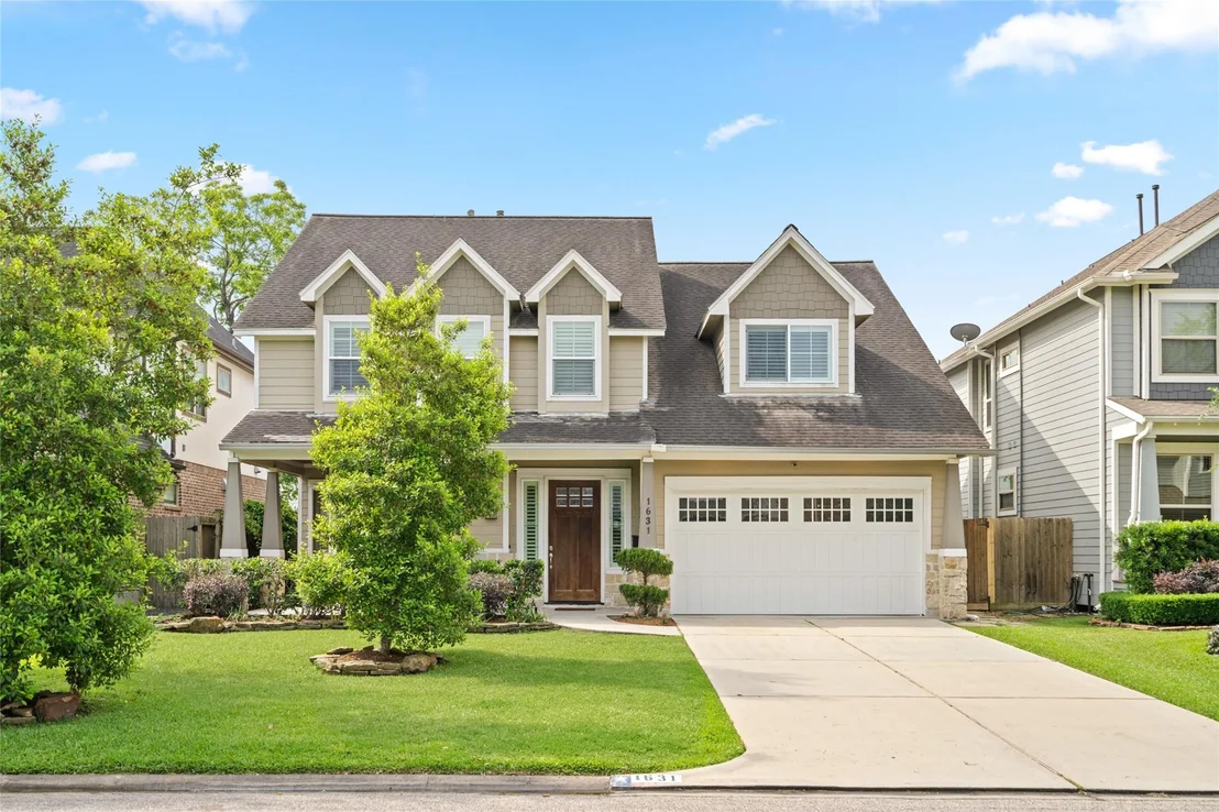 Photo of 1631 Du Barry Lane