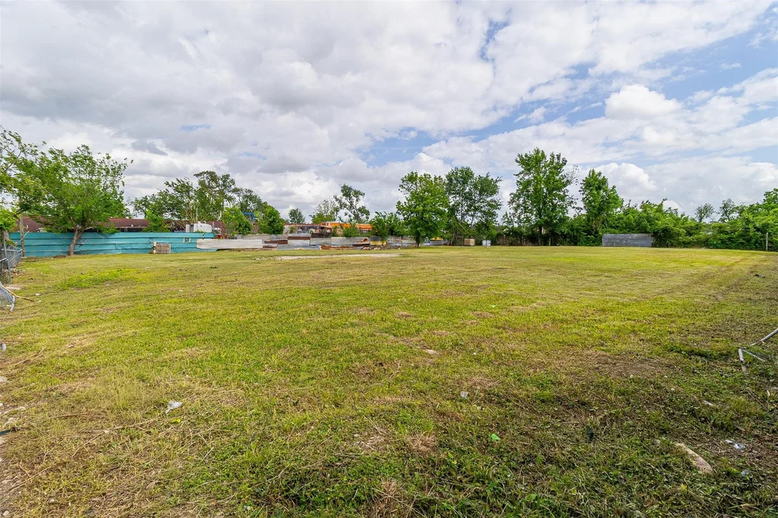 Photo of 1710 Berry Road