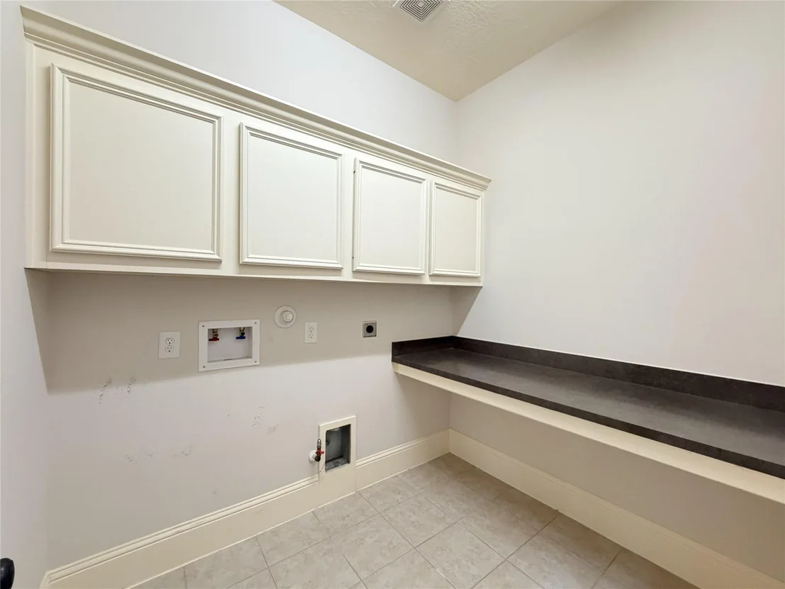 Photo of 6806 Auburn Sands Drive