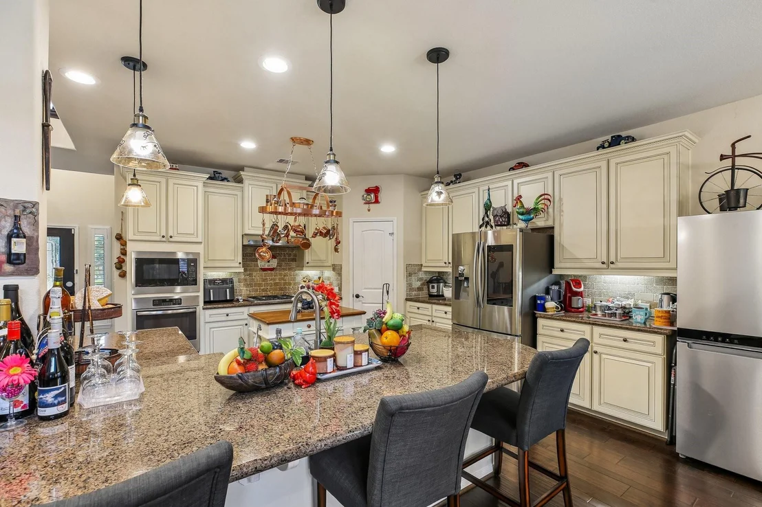 Photo of 4220 Walnut Bend Drive