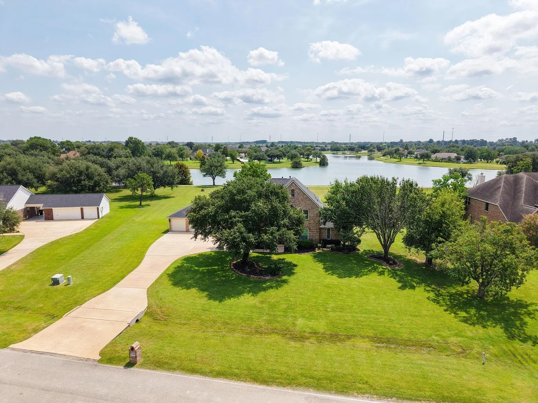 Photo of 20318 Stone Lake Circle