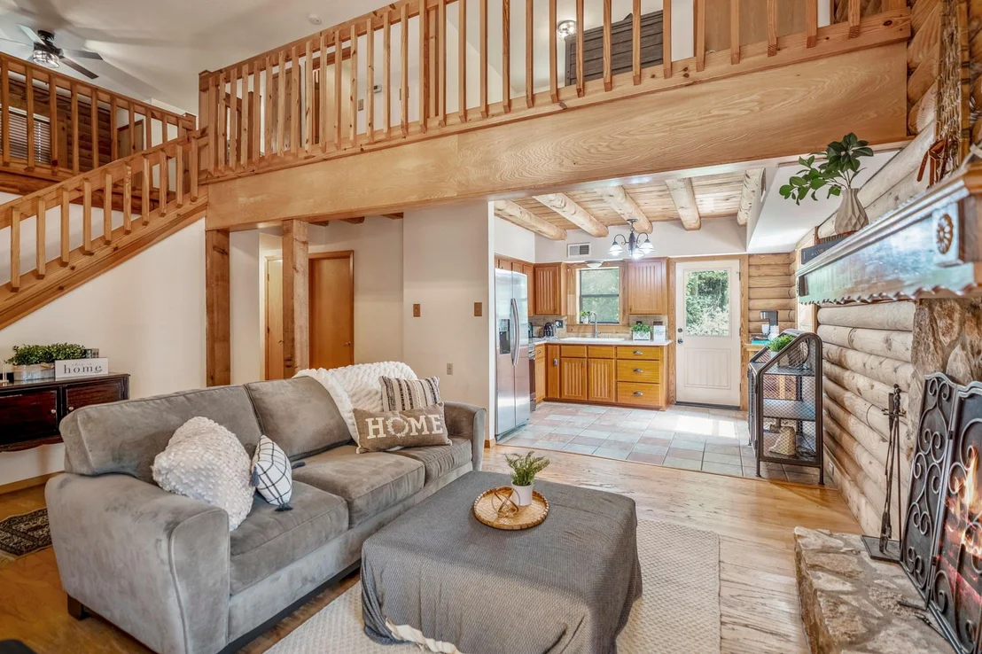Photo of 31370 Lazy Ridge Road