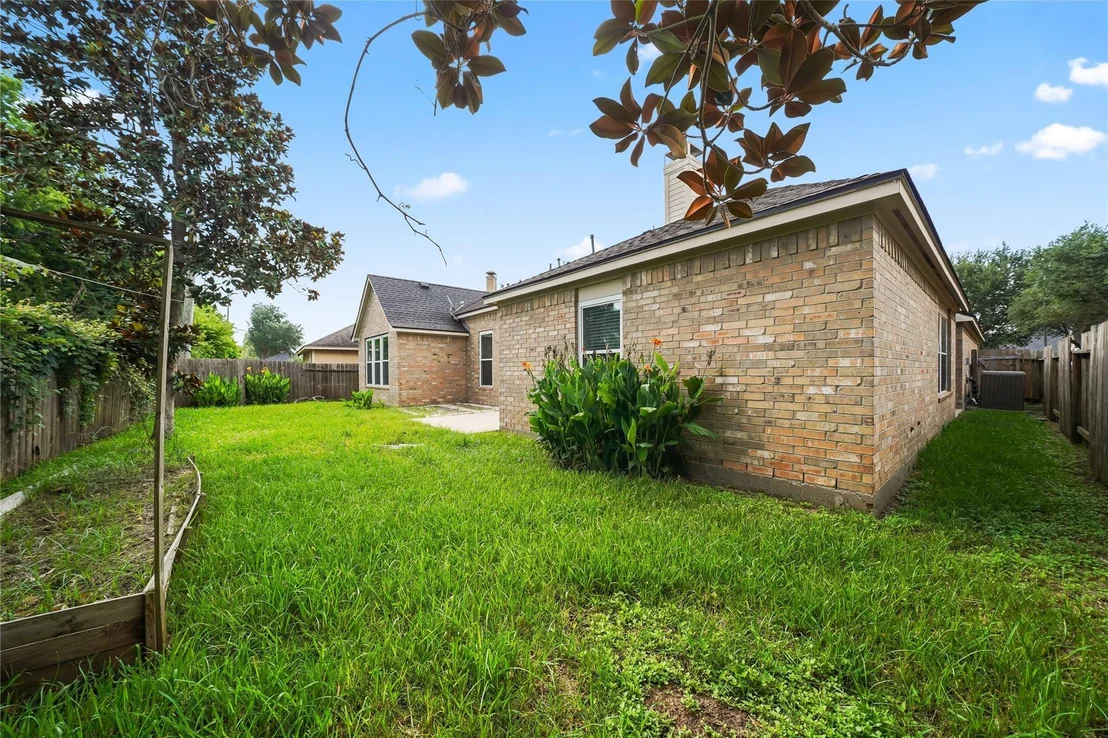 Photo of 626 Silver Creek Circle