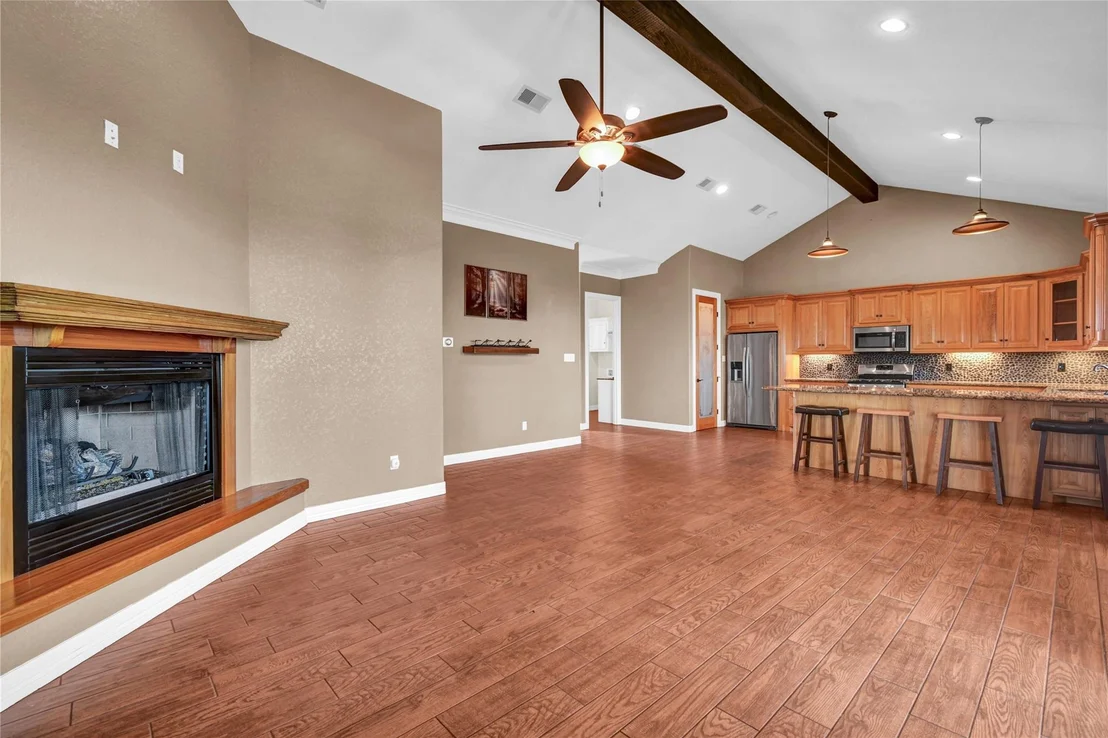 Photo of 220 Kings Drive