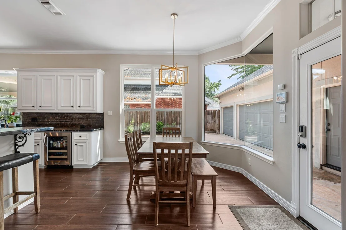Photo of 7027 Centre Oaks Drive