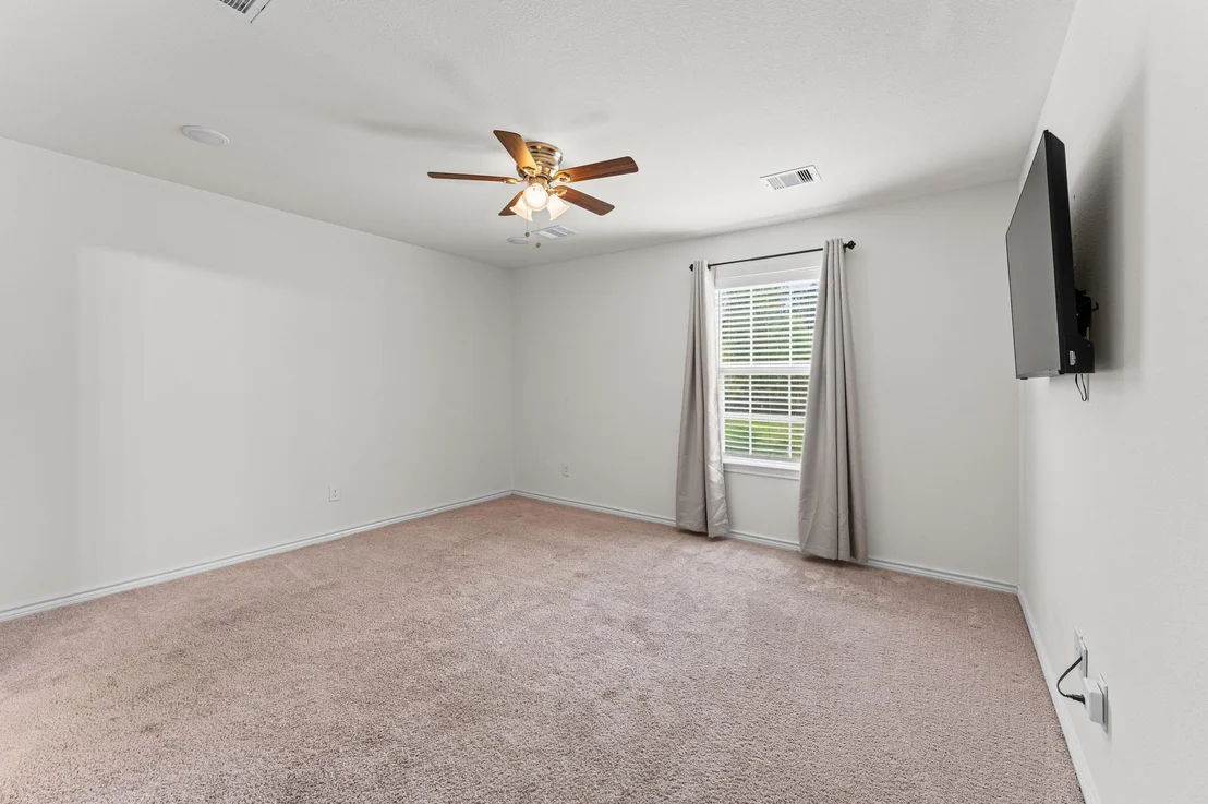 Photo of 10920 Fairview Drive