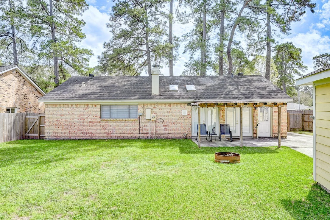 Photo of 2507 Whispering Springs Drive