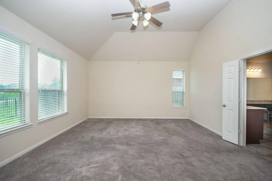 Photo of 9503 Wheatfield Lane