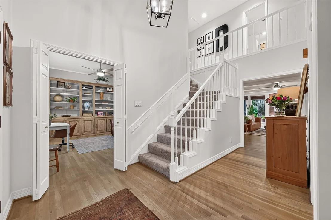 Photo of 11423 Highgrove Drive