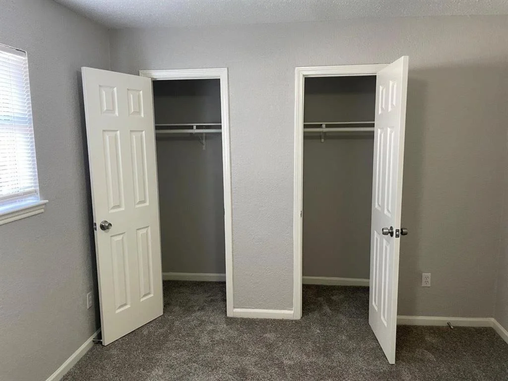 Photo of 4914 Fairgreen Lane