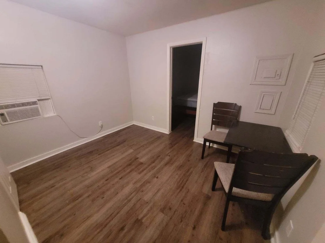 Photo of 415 5th Street