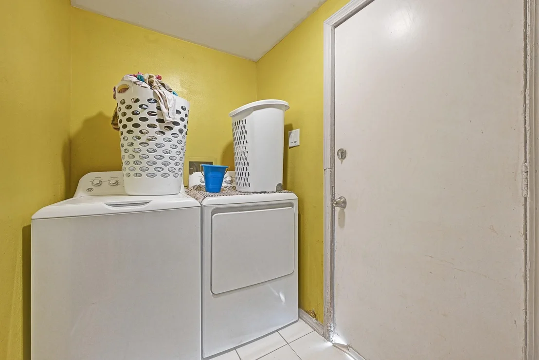 Photo of 915 Coleman Avenue