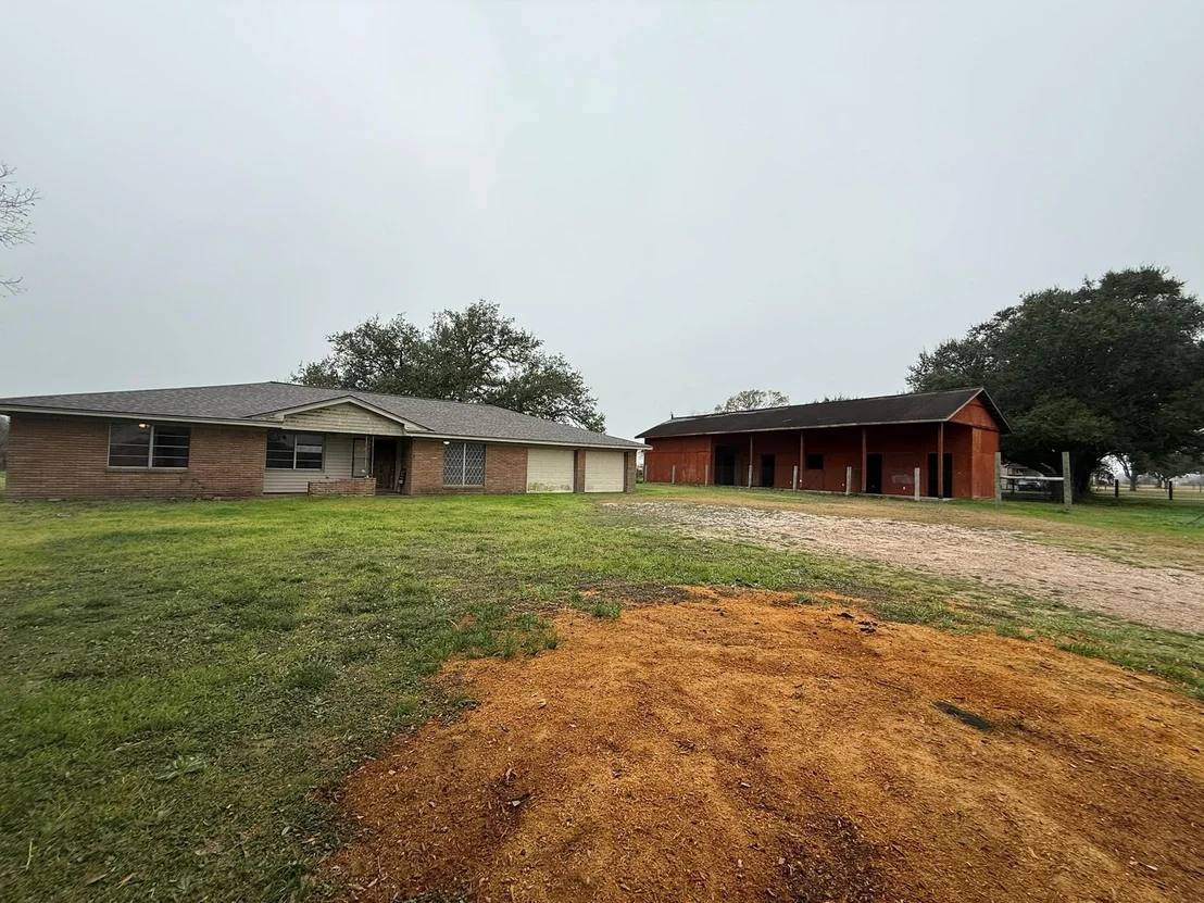 Photo of 13907 Mueck Road