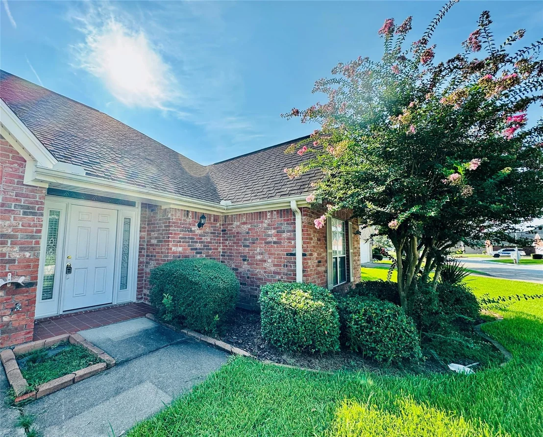 Photo of 7748 Golfhill Drive