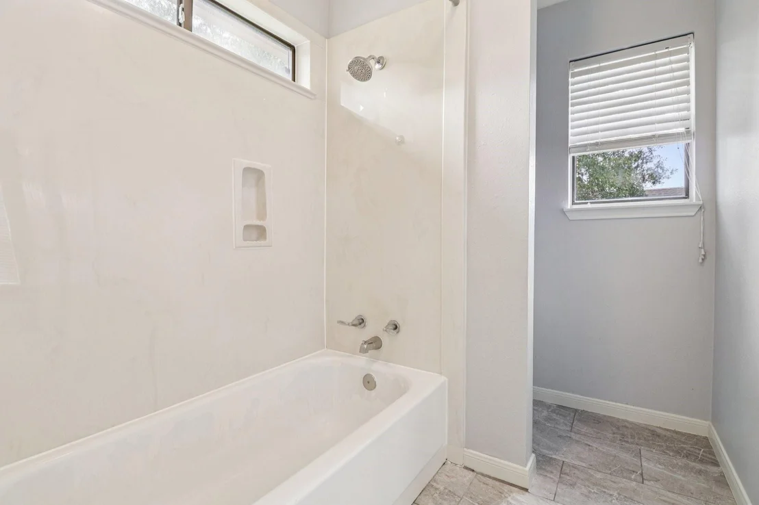 Photo of 8003 Oceanside Drive