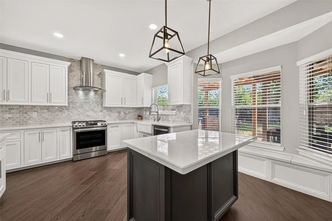 Photo of 10207 Tablerock Drive